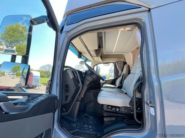 축산 운송 트럭 VOLVO FM 430 STX 6 Pferde Pop-Out, Pop-UP, Küche unten