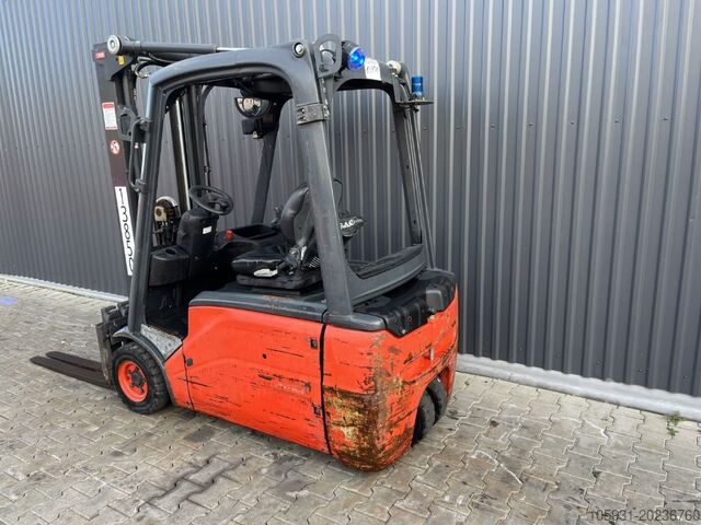 Electric 3-wheel forklift Linde E16L-02