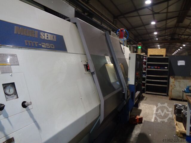 CNC-Dreh- und Fräszentrum Mori Seiki MT-250S/1500