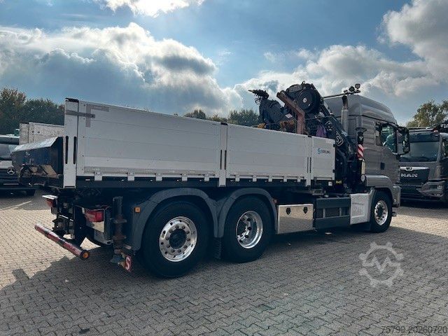 Grúa montada en camión MAN 28.500 TGS 3Skipper + Fassi 395 Kran+Greifer 6x2