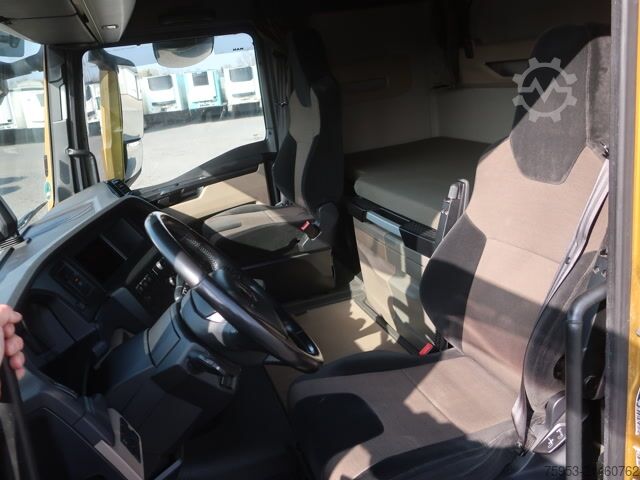 标准牵引车头 MAN 18.510 TGX Standklima Vollluft Alcoa Lampenbügel