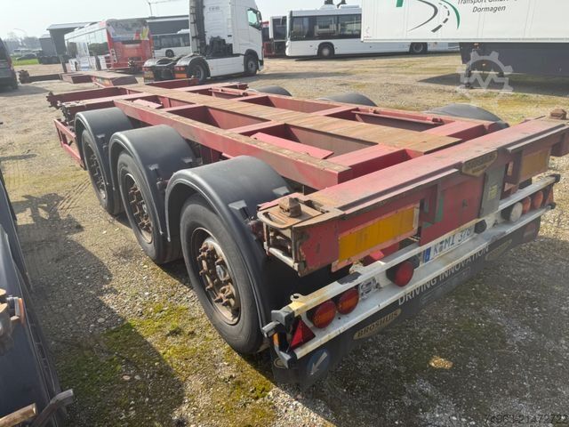 Polpriklopnik za zamenljive nadgradnje BROSHUIS MFCC , Liftachse, 45"