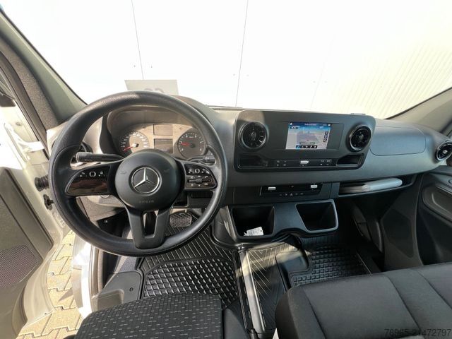 Фургон с высокой крышей MERCEDES-BENZ Sprinter 314 MAXI KOFFER AUTOMATIK KLIMA AHK