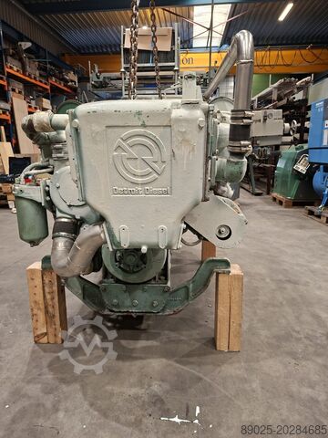 Motoare Detroit, generator Westerbeke  