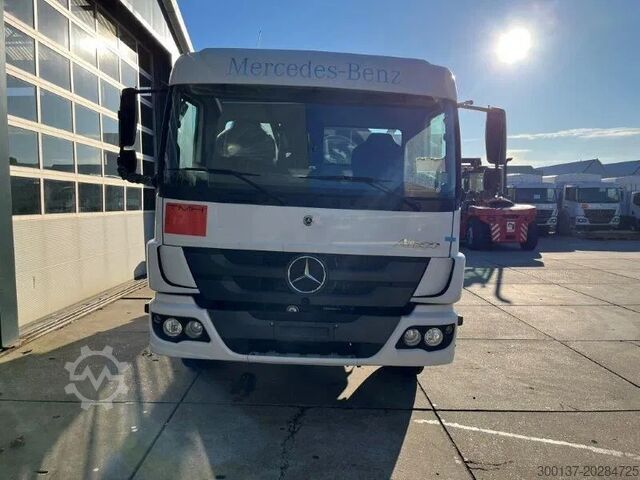شاحنة صهريج Mercedes-Benz Atego 1418 4x2 Fuel Tank Truck