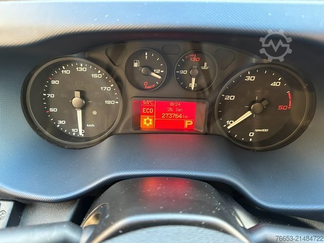 Furgoneta caja IVECO 50-NP CNG 100kw Koffer*Highmatic*LBW*Luftfeder.