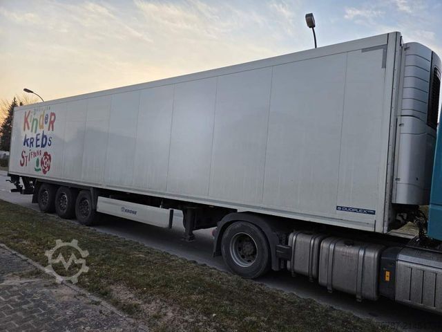 Kælivogna hálfpallhenger KRONE Tiefkühler, Carrier Vector 1550, 2 x Liftachse