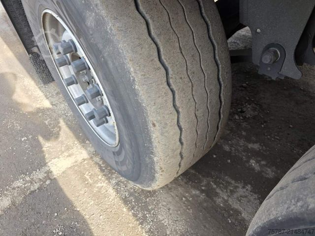 Kælivogna hálfpallhenger SCHMITZ CARGOBULL Tiefkühler, Doppelstock, Diesel/ Strom