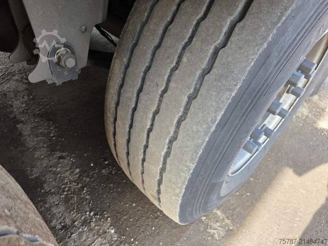 Kælivogna hálfpallhenger SCHMITZ CARGOBULL Tiefkühler, Doppelstock, Diesel/ Strom