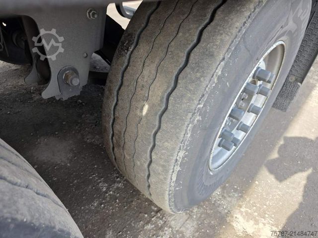 Kælivogna hálfpallhenger SCHMITZ CARGOBULL Tiefkühler, Doppelstock, Diesel/ Strom