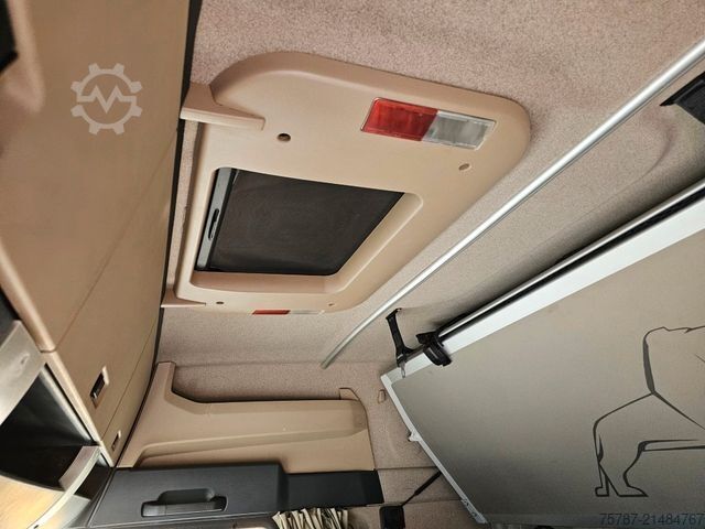 Staðlaður dráttarbíll MAN 18.500 TGX, Standklima, Euro 6m Standard