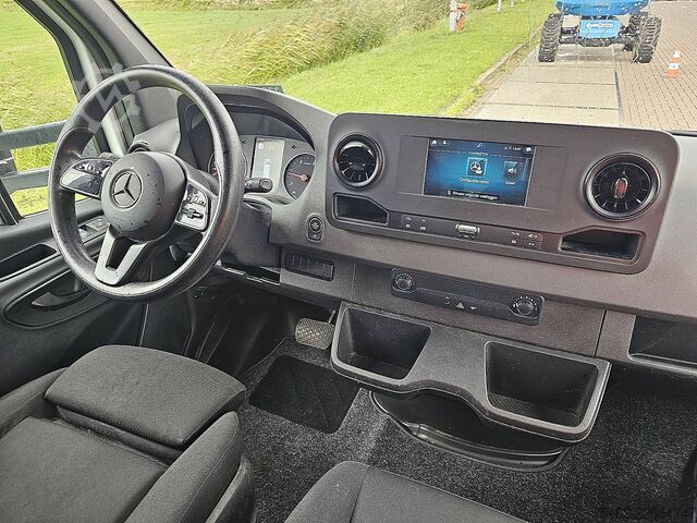 スーツケース MERCEDES-BENZ SPRINTER 516 trekhaak 3500kg EUR6
