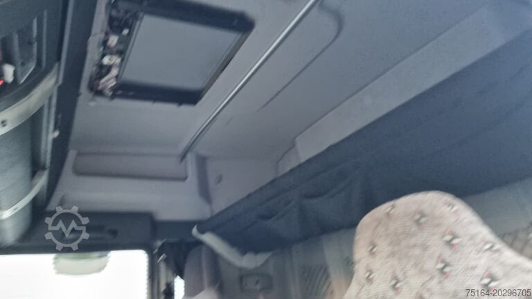 Standardni SZM MAN TGX 18.440 4x2 LLS