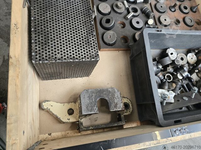 Kéo cắt thép mặt cắt Geka HYD 50