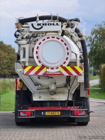 Saugfahrzeug MAN TGS 28.470 KROLLCOMBI K14.0/28P!! 89dkm en 2292...