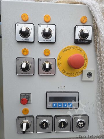 Lijadora de piso superior e inferior Loewer DSM 2000D