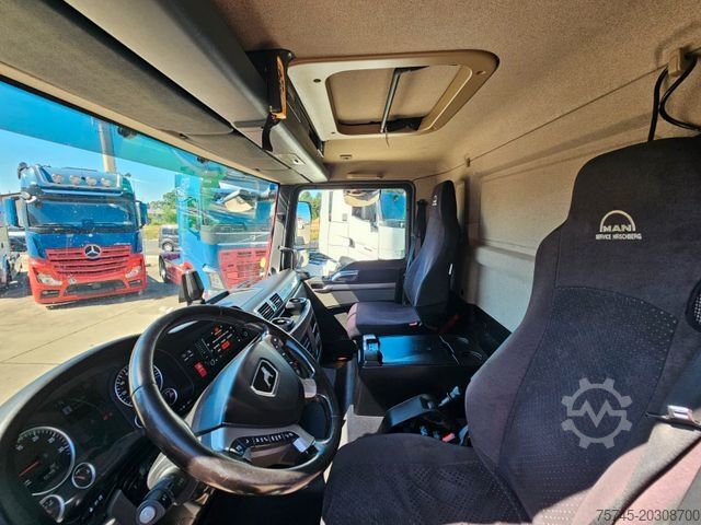 Kühlkoffer-LKW MAN TGM 18.320 * KLIMA * TEMP * LBW 2.5T * U100SA