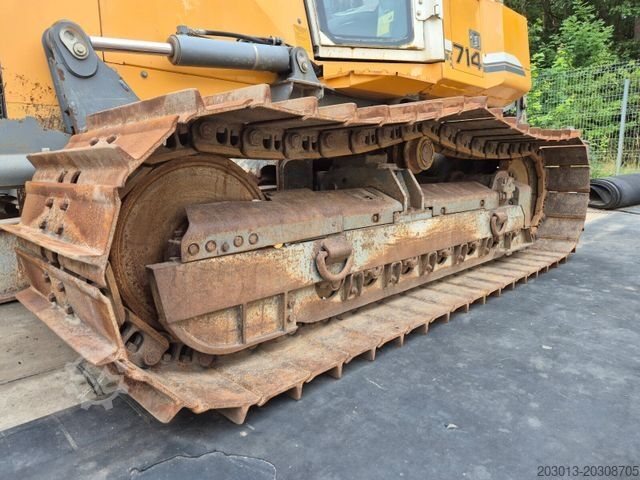 Rouleau compresseur LIEBHERR PR 714 LGP Bulldozer Ripper 6 Wegeschild - GPS