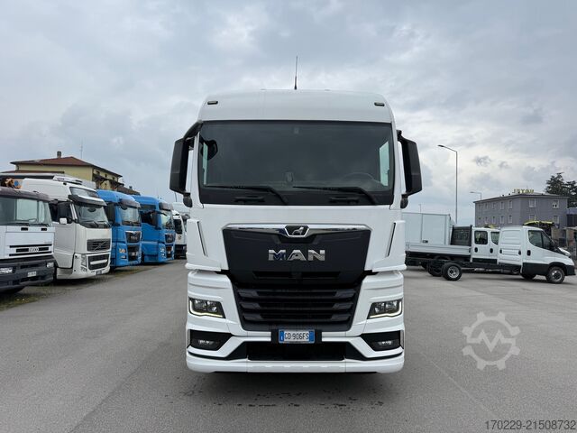 Trattore stradale standard MAN TGX 18.510
