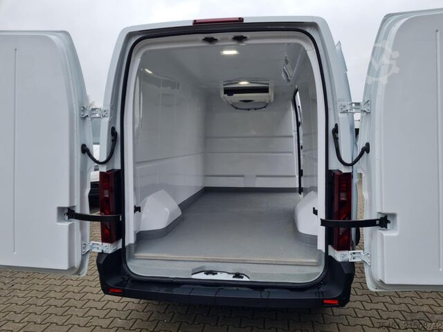 Izotermiczny van chłodnia Renault Master 35 Kühlkasten dCi 130 L3H2 Carrier City max