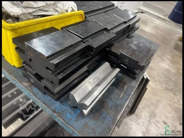 Máy chấn tấm Durma AD-S 40400, 4m 400t 2023 Durma AD-S 40400, 4m 400t