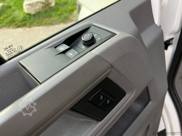 Kasa kamyoneti VOLKSWAGEN CRAFTER 2.0TDI XXXL KOFFER RAMPE KAMERA 177 PS