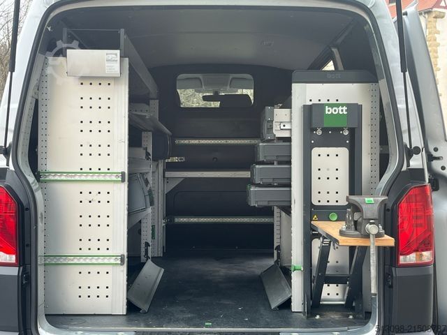 Panelvan VOLKSWAGEN T6.1 BOTT REGALS. TEMP. SHZ NAVI KLIMA 1.HAND