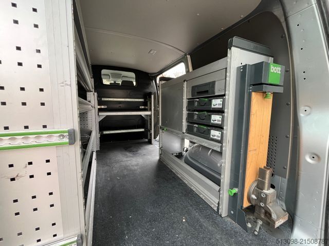 Panelvan VOLKSWAGEN T6.1 BOTT REGALS. TEMP. SHZ NAVI KLIMA 1.HAND