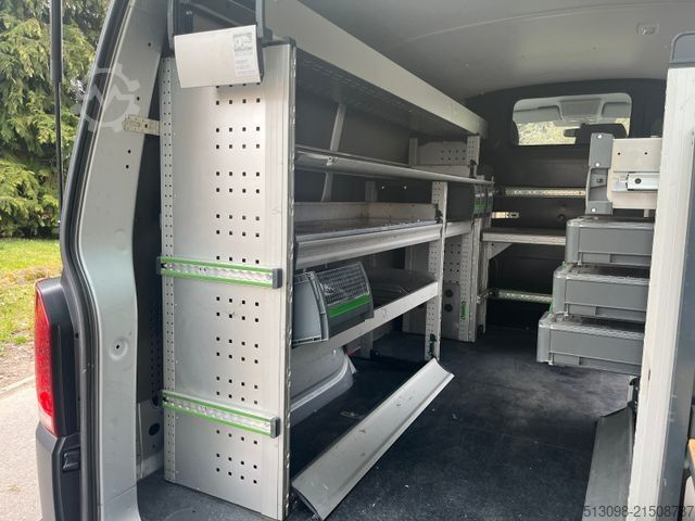 Panelvan VOLKSWAGEN T6.1 BOTT REGALS. TEMP. SHZ NAVI KLIMA 1.HAND