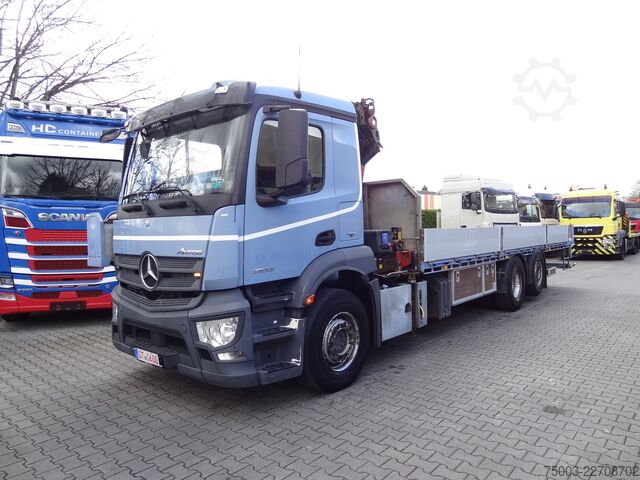 Cần cẩu gắn trên xe tải Mercedes-Benz Actros 2533 6X2 HMF 1820 Langmaterial