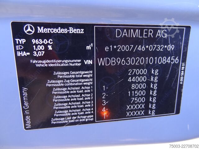 Cần cẩu gắn trên xe tải Mercedes-Benz Actros 2533 6X2 HMF 1820 Langmaterial