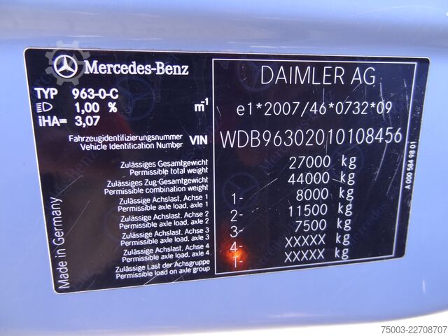 Xe tải sàn phẳng Mercedes-Benz Actros 2533 6X2 HMF 1820 Langmaterial