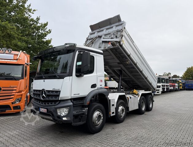 Xe ben ba chiều Mercedes-Benz Arocs 3246K 8X4 Meiller