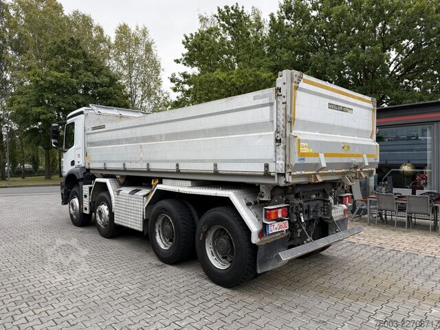 Xe ben ba chiều Mercedes-Benz Arocs 3246K 8X4 Meiller