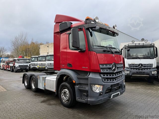 Xe tải hạng nặng Mercedes-Benz Arocs 2642 LS 6X4