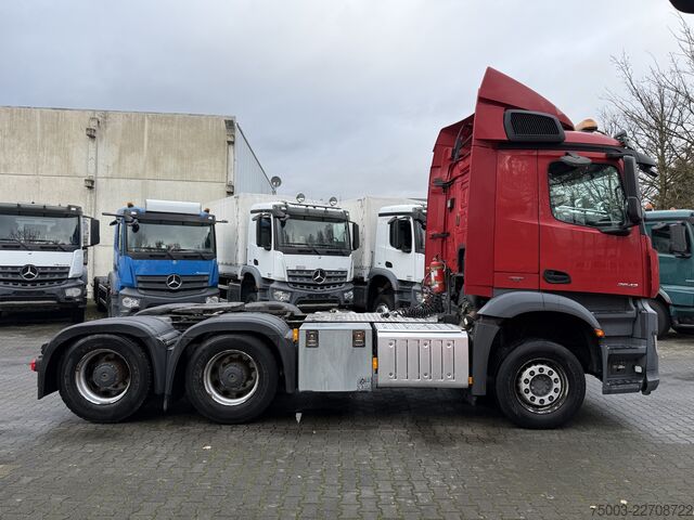 Xe tải hạng nặng Mercedes-Benz Arocs 2642 LS 6X4
