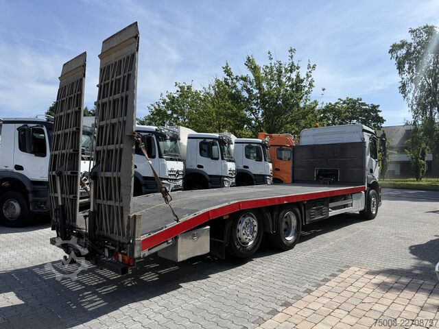 Xe tải chở ô tô Mercedes-Benz Actros MP4 2532 6X2 Maschinentransporter