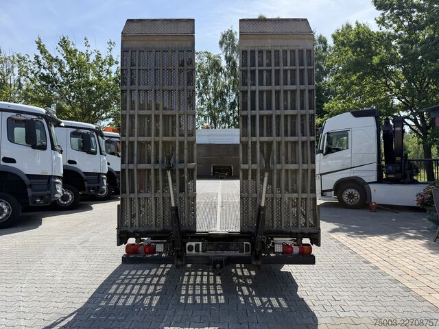 Xe tải chở ô tô Mercedes-Benz Actros MP4 2532 6X2 Maschinentransporter
