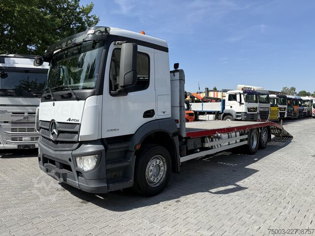 Xe tải chở ô tô Mercedes-Benz Actros MP4 2532 6X2 Maschinentransporter