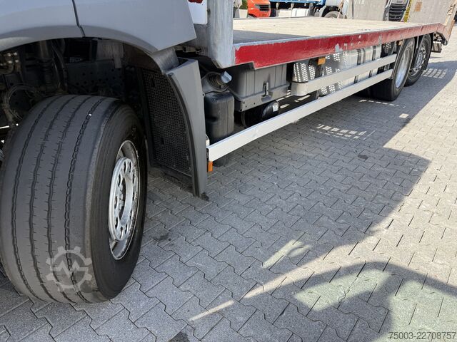 Xe tải chở ô tô Mercedes-Benz Actros MP4 2532 6X2 Maschinentransporter