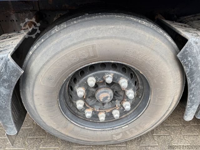 Lori pembuangan MAN TGS 26.400 6x2 Kipper + Kran LogLift F105Z77A