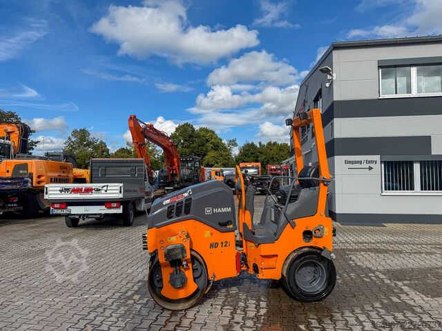 Rodillo combinado hamm HD12 i VT 24 kW Kantenschneiderad
