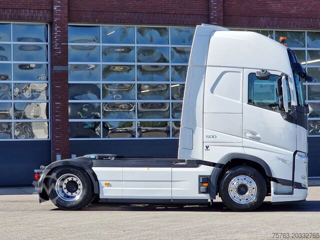 SZM มาตรฐาน Volvo FH 13.500 Globetrotter XL 4x2 - NEW - Full spec...