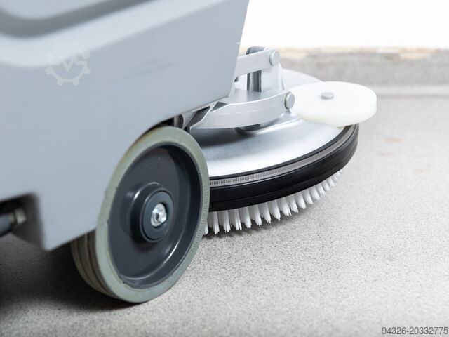 Hako Scrubmaster B30 TB430 NEUE BATTERIE Hako Scrubmaster B30 TB430 - 2016y - 510mth