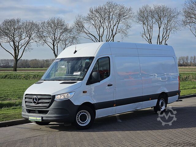 High-roof van MERCEDES-BENZ SPRINTER 314 L3H2 Maxi Automaat!