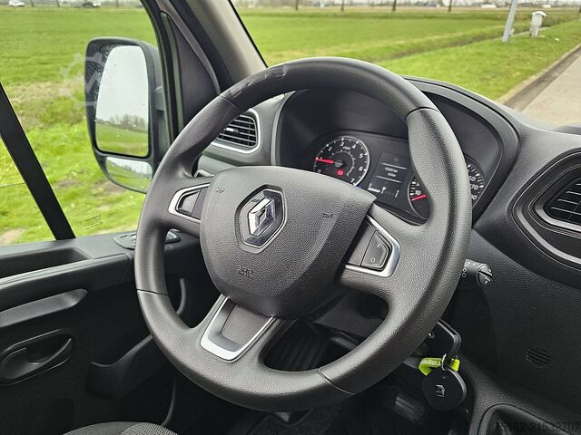 High-roof van RENAULT MASTER 2.3 DCI