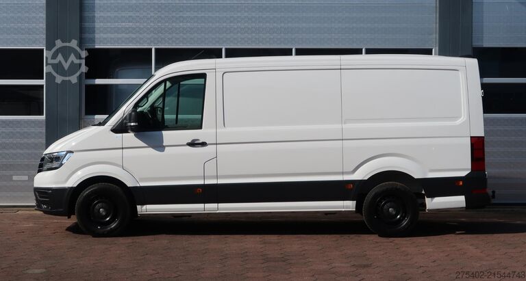 High-roof van Volkswagen Crafter 35 2.0 TDI L3H2 AUT/ LED/ CAMERA/ ACC/ ...