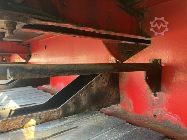 Van Krone Mega Liner Plateau mit Containerverriegelungen SDP 27 eLCVB4-S