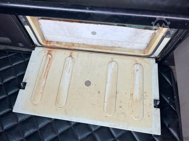 मानक SZM Renault Magnum 460 MANUAL bak, 2X FUEL TANK, EURO 5