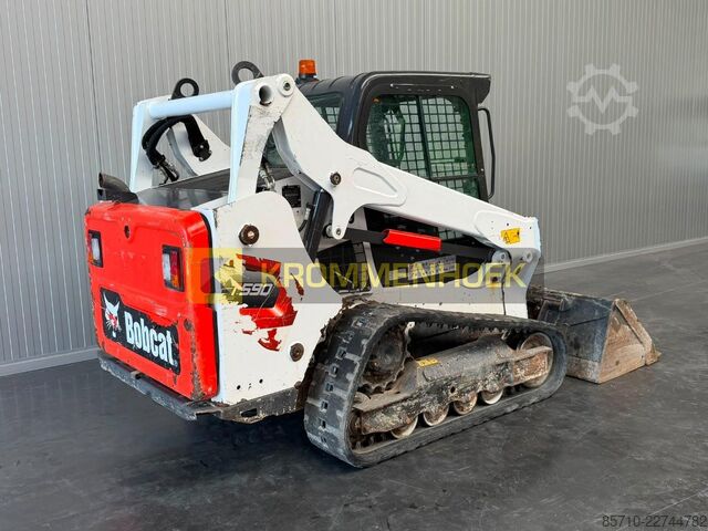 Guseničarski utovarivač Bobcat T 590